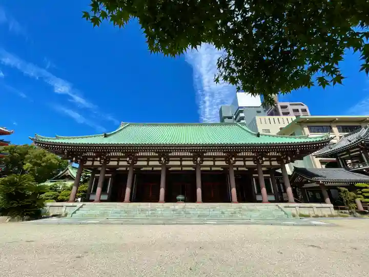 東長寺の本殿・本堂