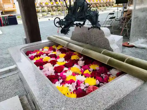 寳泉寺の手水舎