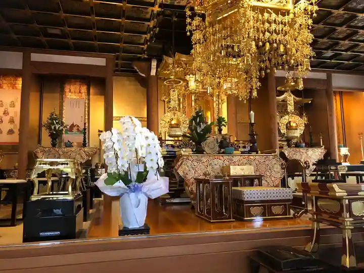 吹上寺の本殿・本堂