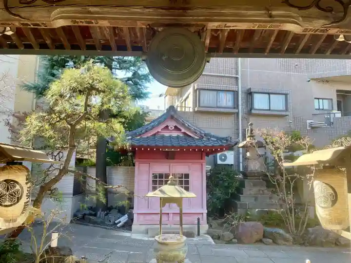 成就院の{uncategorized: "未分類", other: "その他", undefined: "問題あり", building: "その他建物", grave: "お墓", sacred_gate: "鳥居", guardian: "狛犬", statue: "像", buddha: "仏像", history: "歴史", nature: "自然", garden: "庭園", animal: "動物", pagoda: "塔", temizu: "手水舎", mountain_gate: "山門・神門", sanctuary: "本殿・本堂", subordinate: "末社・摂社", art: "芸術", scenery: "景色", jizo: "地蔵", ema: "絵馬", goshuin: "御朱印", omikuji: "おみくじ", items: "授与品その他", amulet: "お守り", goshuincho: "御朱印帳", eats: "食事", festival: "お祭り", votive_dance: "神楽", shichigosan: "七五三参", wedding: "結婚式", experience: "体験その他", initially: "初詣", around: "周辺", anti_infection: "感染症対策"}