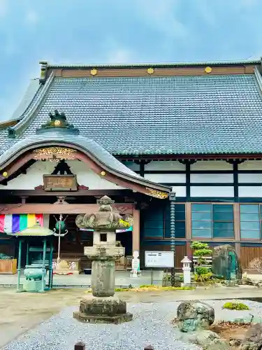 法長寺の{uncategorized: "未分類", other: "その他", undefined: "問題あり", building: "その他建物", grave: "お墓", sacred_gate: "鳥居", guardian: "狛犬", statue: "像", buddha: "仏像", history: "歴史", nature: "自然", garden: "庭園", animal: "動物", pagoda: "塔", temizu: "手水舎", mountain_gate: "山門・神門", sanctuary: "本殿・本堂", subordinate: "末社・摂社", art: "芸術", scenery: "景色", jizo: "地蔵", ema: "絵馬", goshuin: "御朱印", omikuji: "おみくじ", items: "授与品その他", amulet: "お守り", goshuincho: "御朱印帳", eats: "食事", festival: "お祭り", votive_dance: "神楽", shichigosan: "七五三参", wedding: "結婚式", experience: "体験その他", initially: "初詣", around: "周辺", anti_infection: "感染症対策"}