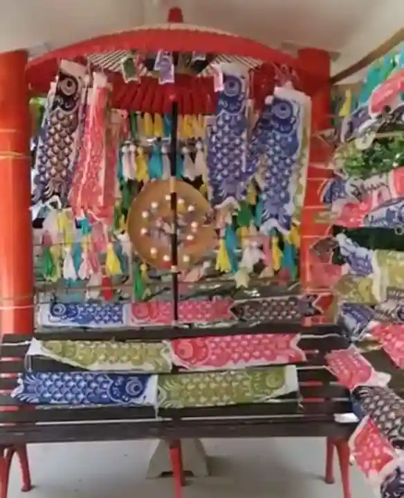 春日神社の{uncategorized: "未分類", other: "その他", undefined: "問題あり", building: "その他建物", grave: "お墓", sacred_gate: "鳥居", guardian: "狛犬", statue: "像", buddha: "仏像", history: "歴史", nature: "自然", garden: "庭園", animal: "動物", pagoda: "塔", temizu: "手水舎", mountain_gate: "山門・神門", sanctuary: "本殿・本堂", subordinate: "末社・摂社", art: "芸術", scenery: "景色", jizo: "地蔵", ema: "絵馬", goshuin: "御朱印", omikuji: "おみくじ", items: "授与品その他", amulet: "お守り", goshuincho: "御朱印帳", eats: "食事", festival: "お祭り", votive_dance: "神楽", shichigosan: "七五三参", wedding: "結婚式", experience: "体験その他", initially: "初詣", around: "周辺", anti_infection: "感染症対策"}