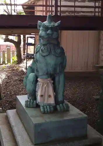 津田八幡神社の狛犬