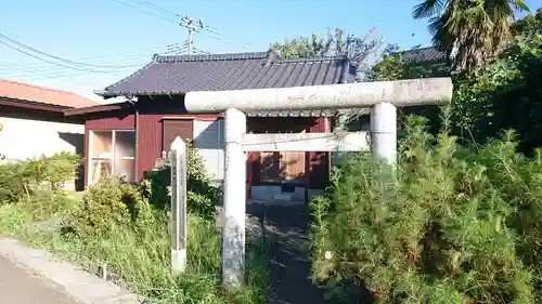 六萬神社の鳥居