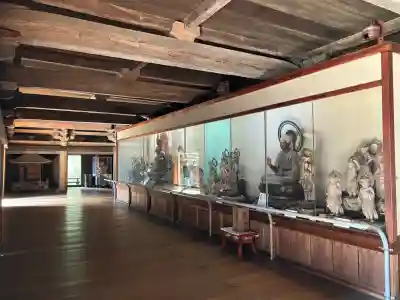 圓教寺の{uncategorized: "未分類", other: "その他", undefined: "問題あり", building: "その他建物", grave: "お墓", sacred_gate: "鳥居", guardian: "狛犬", statue: "像", buddha: "仏像", history: "歴史", nature: "自然", garden: "庭園", animal: "動物", pagoda: "塔", temizu: "手水舎", mountain_gate: "山門・神門", sanctuary: "本殿・本堂", subordinate: "末社・摂社", art: "芸術", scenery: "景色", jizo: "地蔵", ema: "絵馬", goshuin: "御朱印", omikuji: "おみくじ", items: "授与品その他", amulet: "お守り", goshuincho: "御朱印帳", eats: "食事", festival: "お祭り", votive_dance: "神楽", shichigosan: "七五三参", wedding: "結婚式", experience: "体験その他", initially: "初詣", around: "周辺", anti_infection: "感染症対策"}