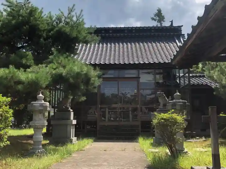 額西神社の本殿・本堂
