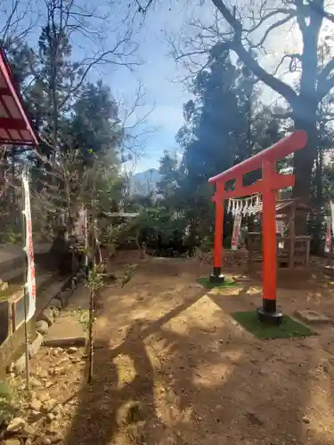 上之臺稲荷神社の鳥居