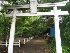 上諏訪社の鳥居