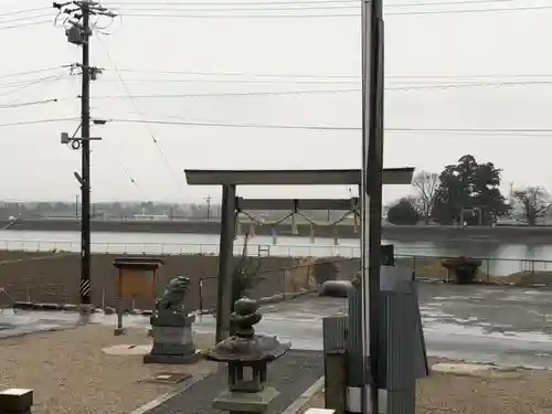 菟上神社の鳥居