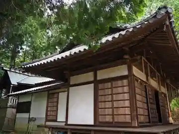志太張神社の本殿・本堂