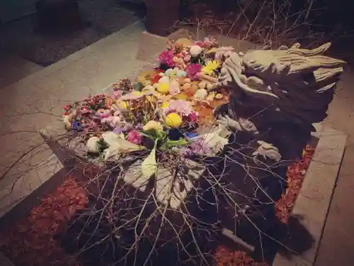 滑川神社 - 仕事と子どもの守り神の手水