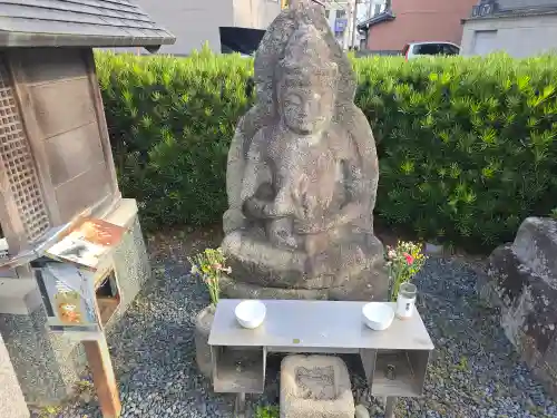 東屋観音の仏像