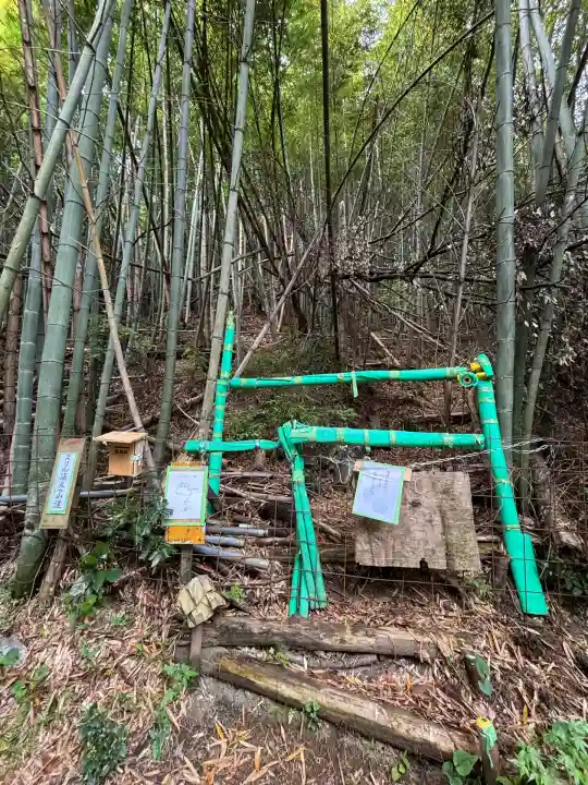 高尾山麓氷川神社(東京都)