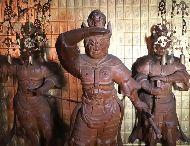 温泉山 安楽寺(四国霊場第六番札所)(徳島県)