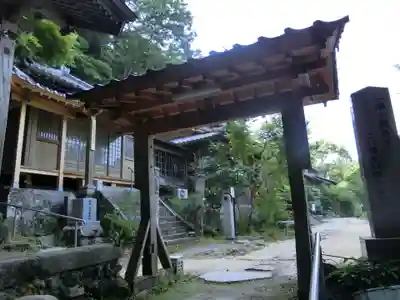 文殊仙寺の山門・神門