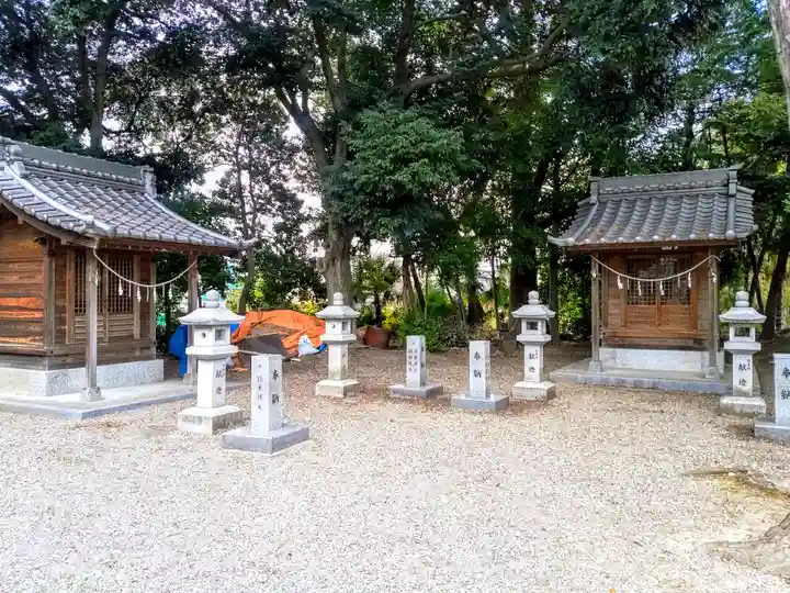 八劔社(上重原八劔社)の末社・摂社