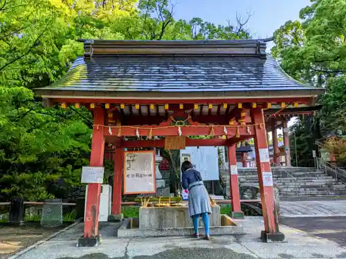 津島神社の手水舎