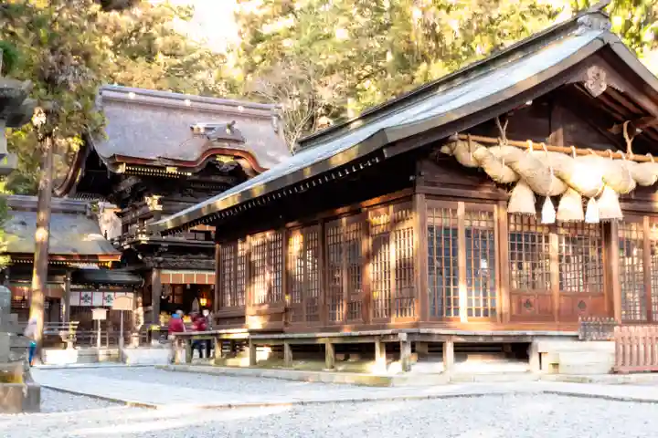 諏訪大社下社春宮(長野県)