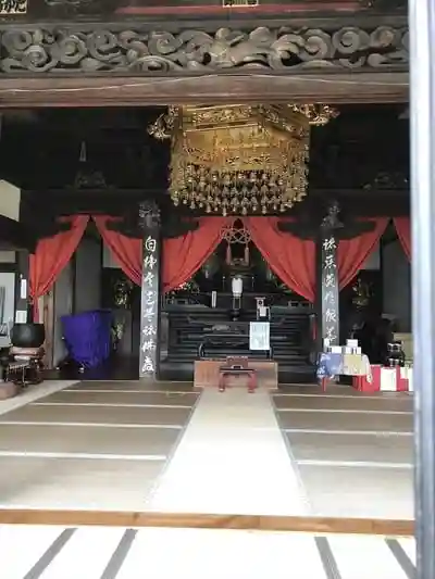 極楽寺の本殿