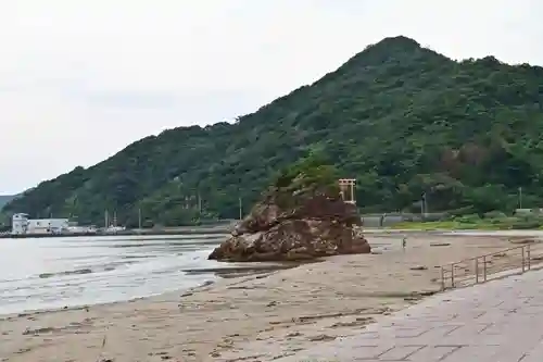 稲佐の浜　弁天島(島根県)