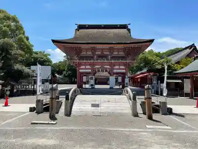 津島神社の山門・神門