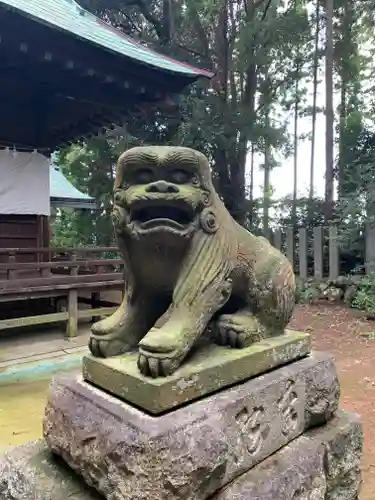 愛宕花園神社の狛犬