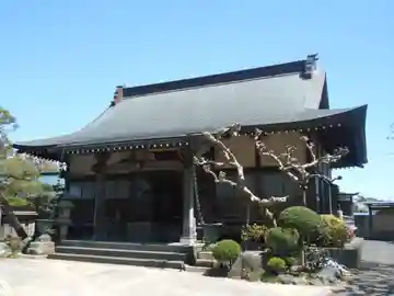 法源寺の本殿・本堂