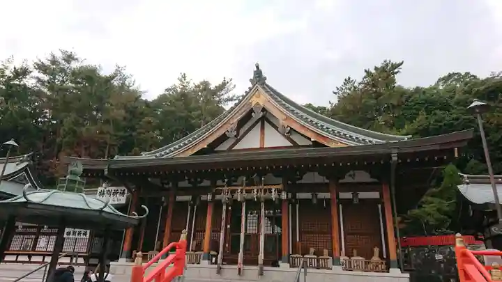 門戸厄神東光寺の本殿・本堂