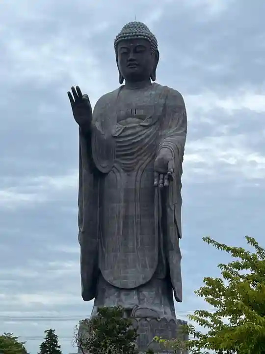 東本願寺本廟 牛久浄苑(牛久大仏)(茨城県)