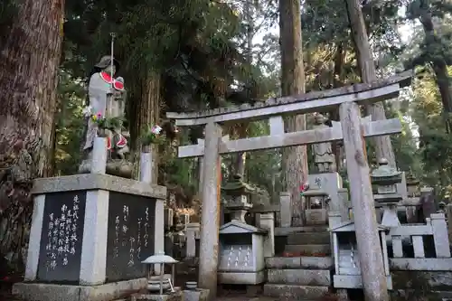 高野山金剛峯寺奥の院(和歌山県)