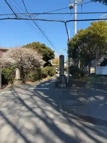 妙法寺の{uncategorized: "未分類", other: "その他", undefined: "問題あり", building: "その他建物", grave: "お墓", sacred_gate: "鳥居", guardian: "狛犬", statue: "像", buddha: "仏像", history: "歴史", nature: "自然", garden: "庭園", animal: "動物", pagoda: "塔", temizu: "手水舎", mountain_gate: "山門・神門", sanctuary: "本殿・本堂", subordinate: "末社・摂社", art: "芸術", scenery: "景色", jizo: "地蔵", ema: "絵馬", goshuin: "御朱印", omikuji: "おみくじ", items: "授与品その他", amulet: "お守り", goshuincho: "御朱印帳", eats: "食事", festival: "お祭り", votive_dance: "神楽", shichigosan: "七五三参", wedding: "結婚式", experience: "体験その他", initially: "初詣", around: "周辺", anti_infection: "感染症対策"}