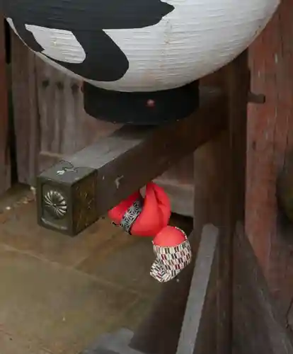 目の霊山　油山寺の山門・神門