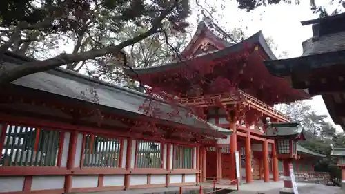 武蔵一宮氷川神社の山門・神門