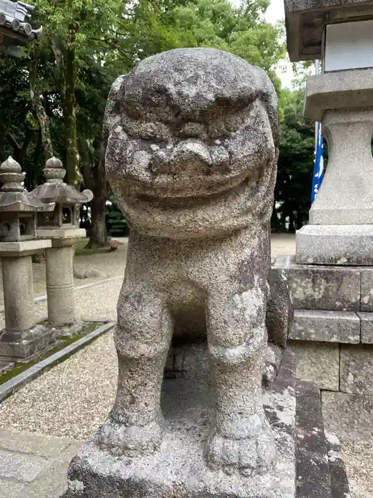 野々宮神社の狛犬
