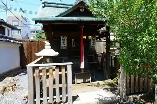 下御霊神社の末社