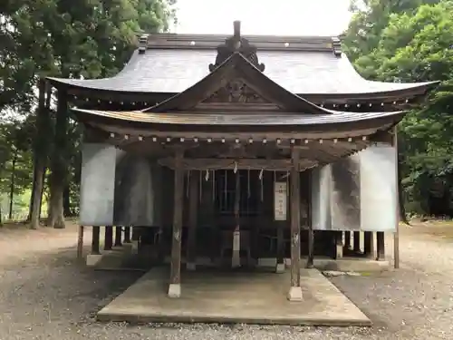 静志神社の本殿