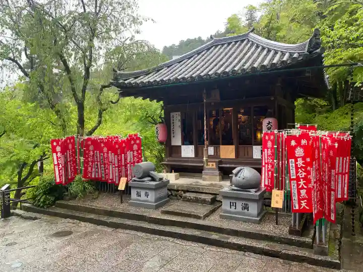 長谷寺の{uncategorized: "未分類", other: "その他", undefined: "問題あり", building: "その他建物", grave: "お墓", sacred_gate: "鳥居", guardian: "狛犬", statue: "像", buddha: "仏像", history: "歴史", nature: "自然", garden: "庭園", animal: "動物", pagoda: "塔", temizu: "手水舎", mountain_gate: "山門・神門", sanctuary: "本殿・本堂", subordinate: "末社・摂社", art: "芸術", scenery: "景色", jizo: "地蔵", ema: "絵馬", goshuin: "御朱印", omikuji: "おみくじ", items: "授与品その他", amulet: "お守り", goshuincho: "御朱印帳", eats: "食事", festival: "お祭り", votive_dance: "神楽", shichigosan: "七五三参", wedding: "結婚式", experience: "体験その他", initially: "初詣", around: "周辺", anti_infection: "感染症対策"}