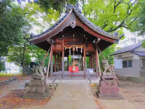 八幡社（松新町）の本殿・本堂