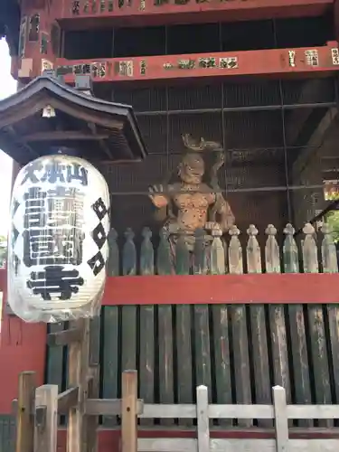 護国寺の像