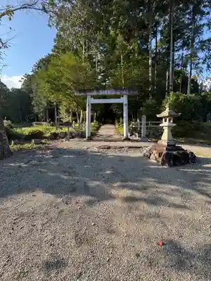 粟生八柱神社(三重県)