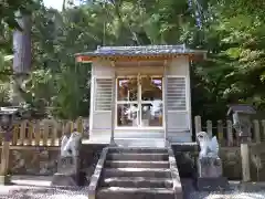 三木里神社の本殿