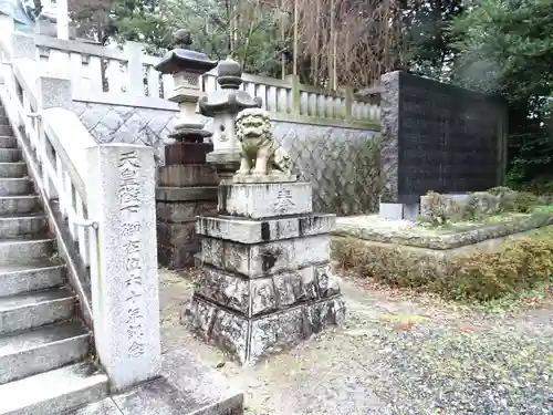 神峰神社の狛犬