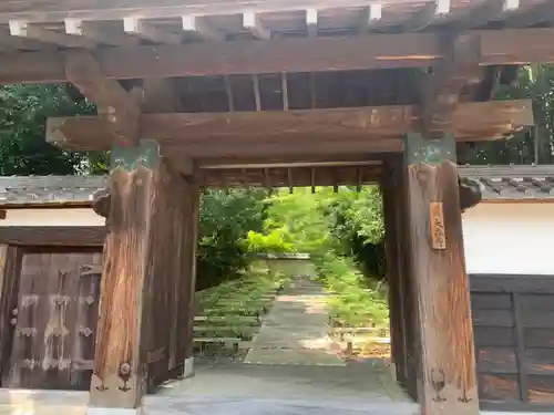 大森寺の山門・神門