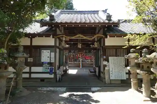 奈良豆比古神社の山門・神門