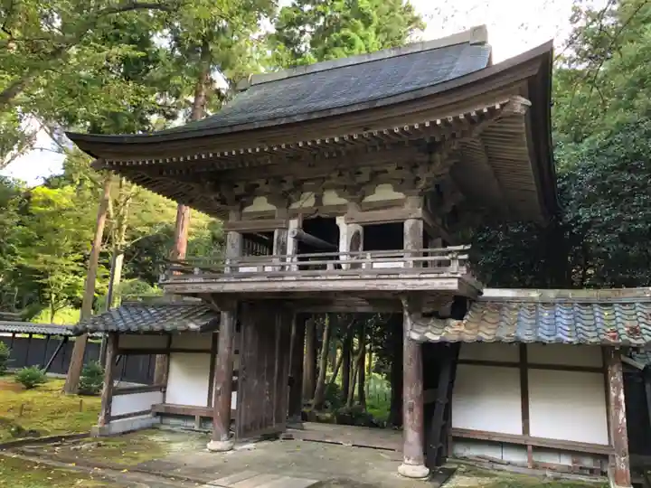 瀧谷寺の山門・神門