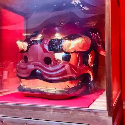 六所神社の狛犬