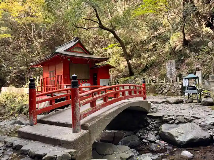 大本山七宝瀧寺(大阪府)