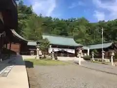 山梨縣護國神社の建物その他