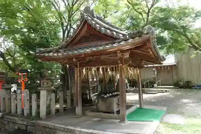 長等神社の手水舎