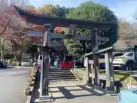 高尾山麓氷川神社の鳥居